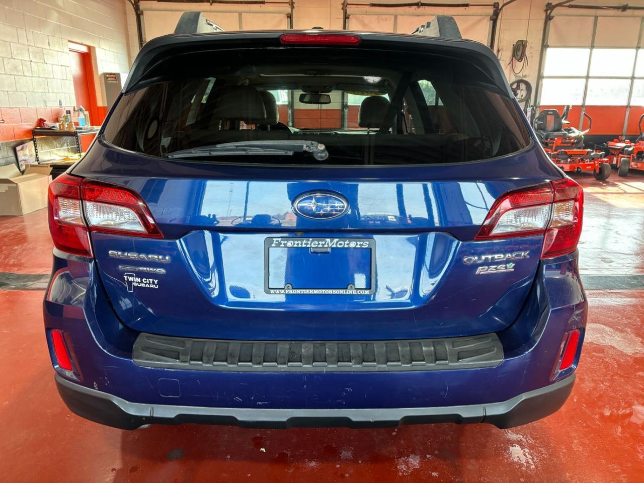 2015 Subaru Outback 2.5i Limited Franklin OH