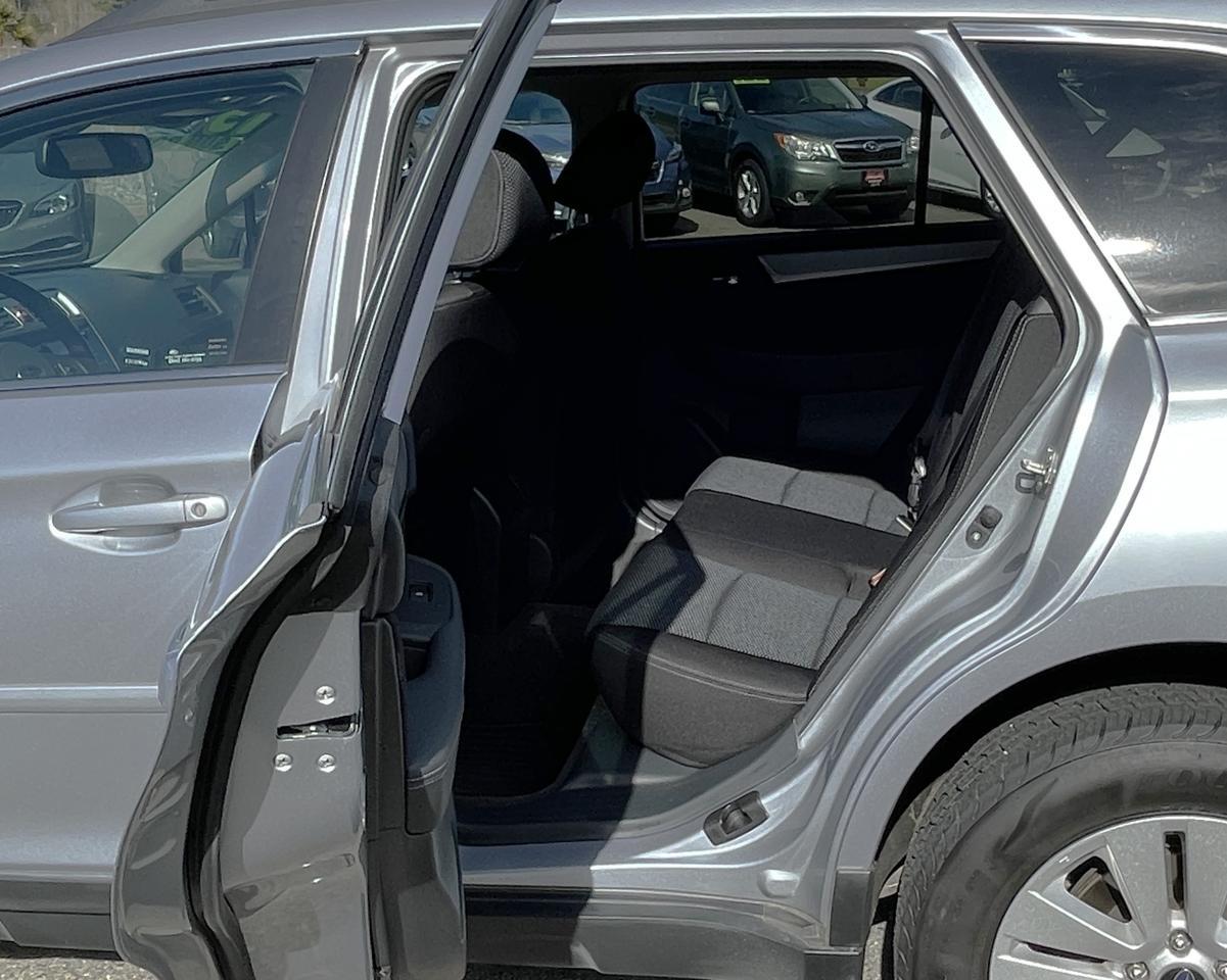 2015 Subaru Outback 2.5i Premium Wagon 4D Port Orchard WA