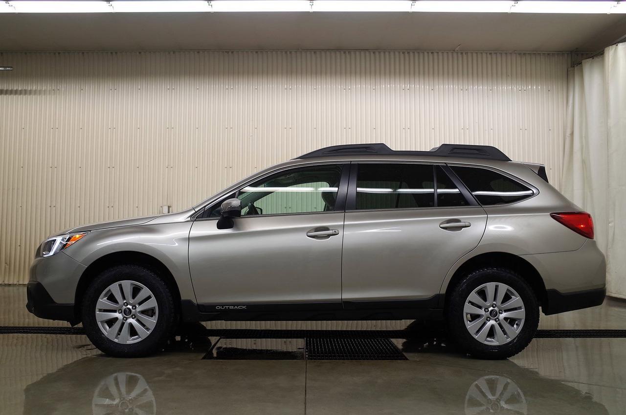 2015 Subaru Outback 2.5i w/Touring & Tech Pkg Red Deer AB
