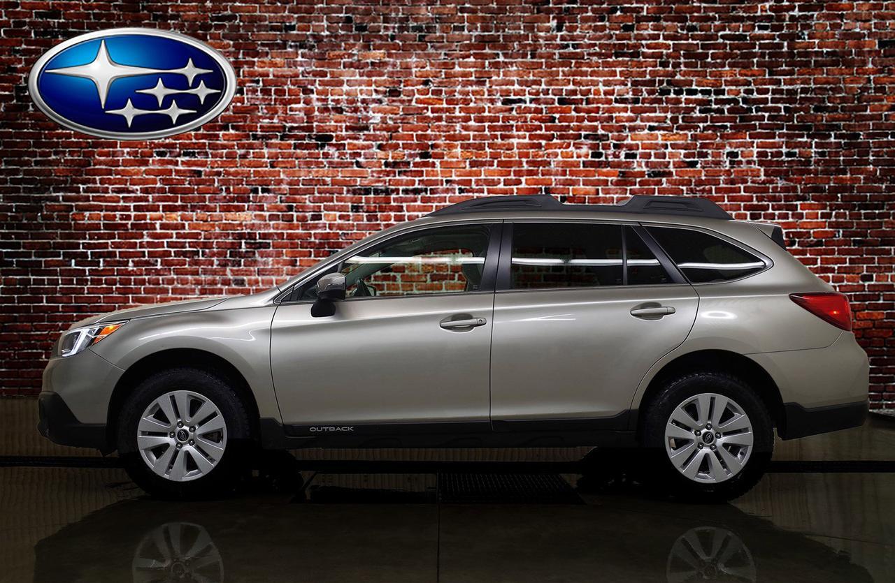 2015 Subaru Outback 2.5i w/Touring & Tech Pkg