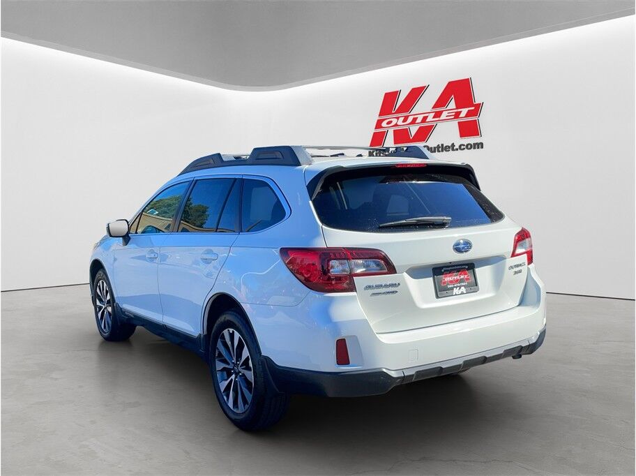 2015 Subaru Outback 3.6R Limited Wagon 4D