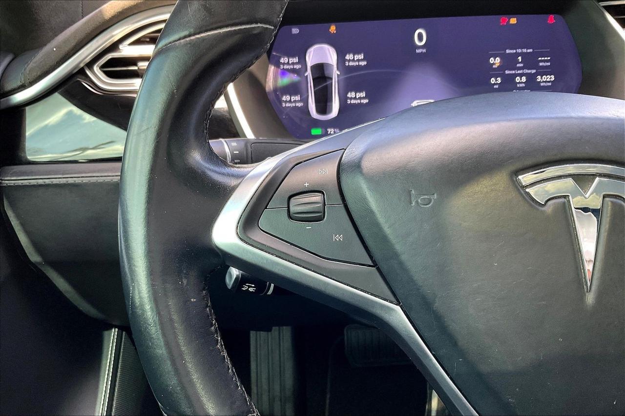 2015 TESLA MODEL S 70D Houston TX