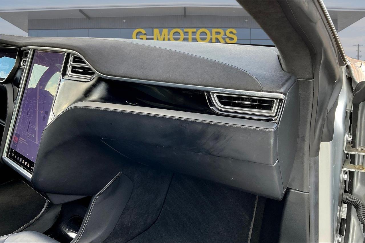 2015 TESLA MODEL S 70D Houston TX