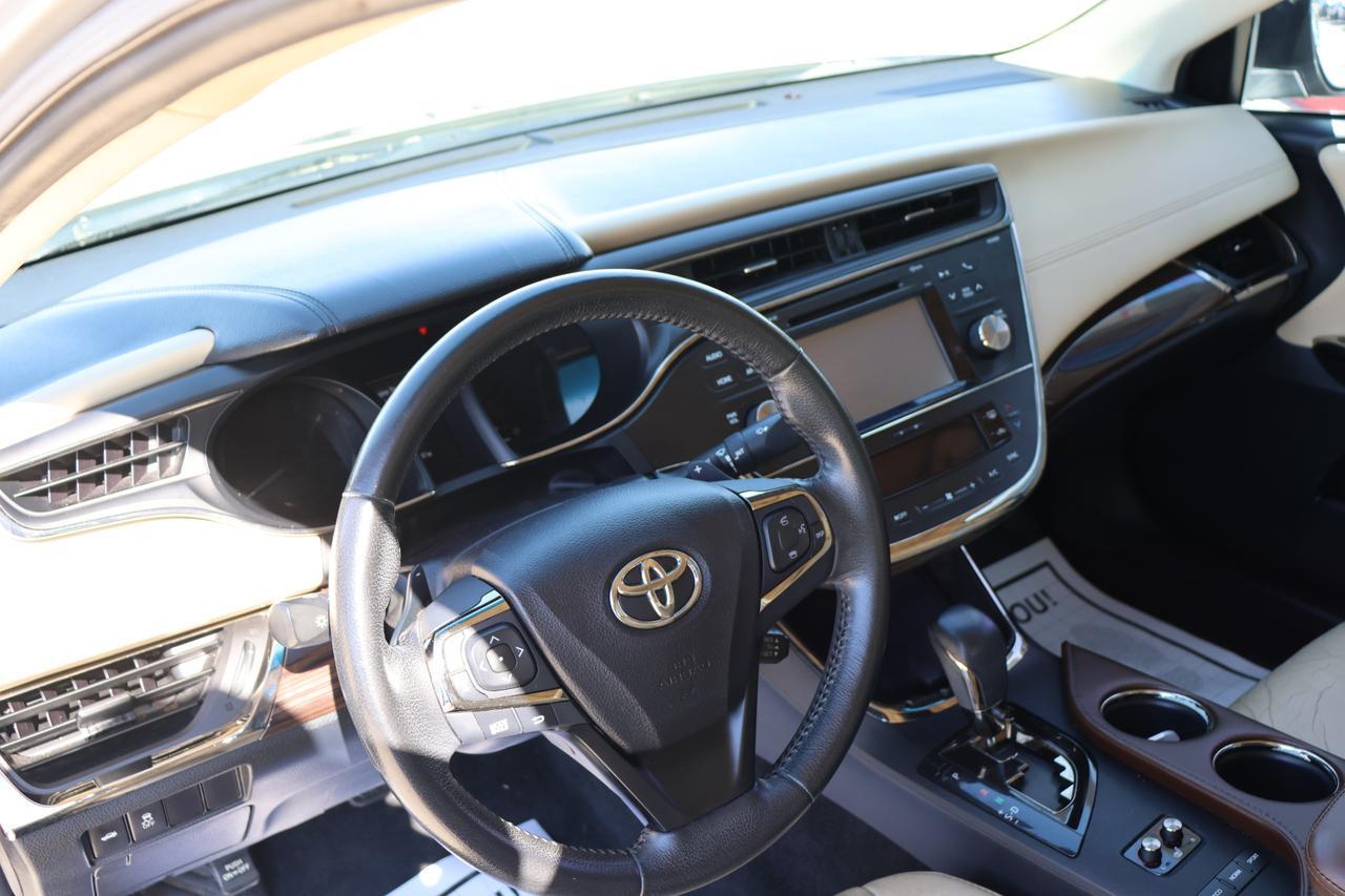 2015 TOYOTA AVALON XLE Houston TX