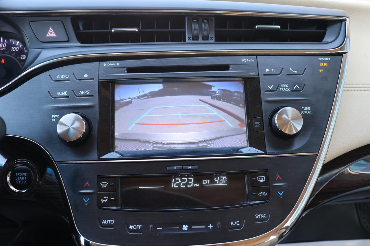 2015 TOYOTA AVALON XLE Houston TX