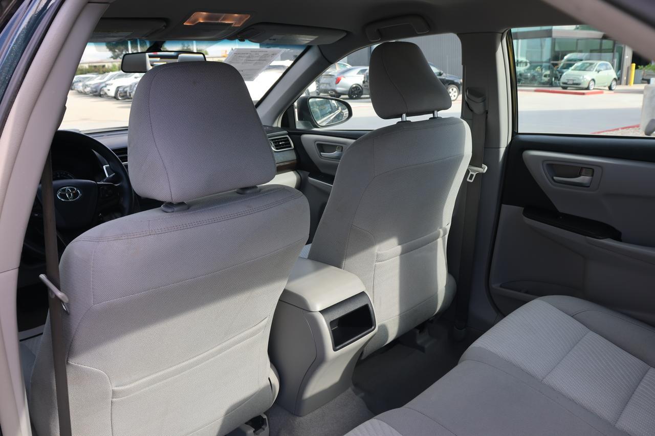 2015 TOYOTA CAMRY LE Houston TX