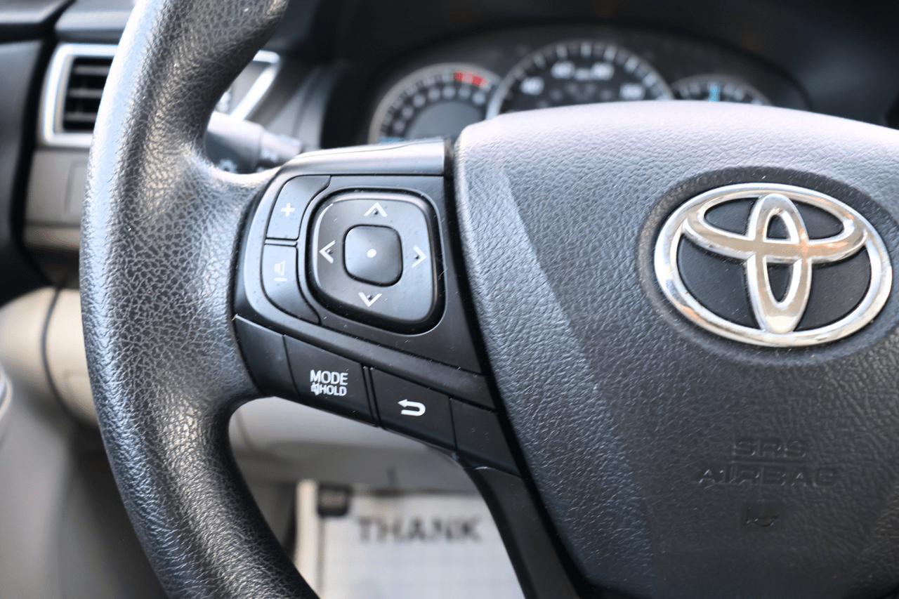 2015 TOYOTA CAMRY LE Houston TX