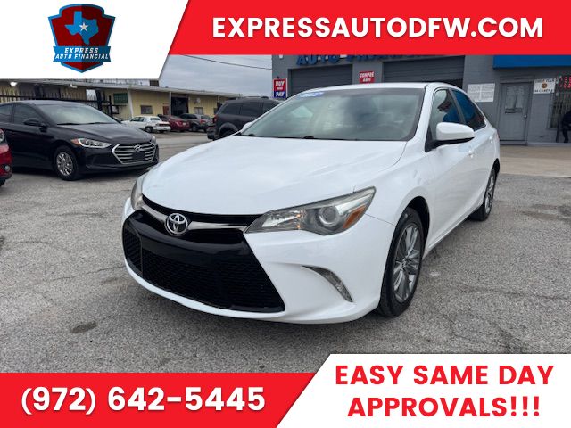 2015 TOYOTA CAMRY SE