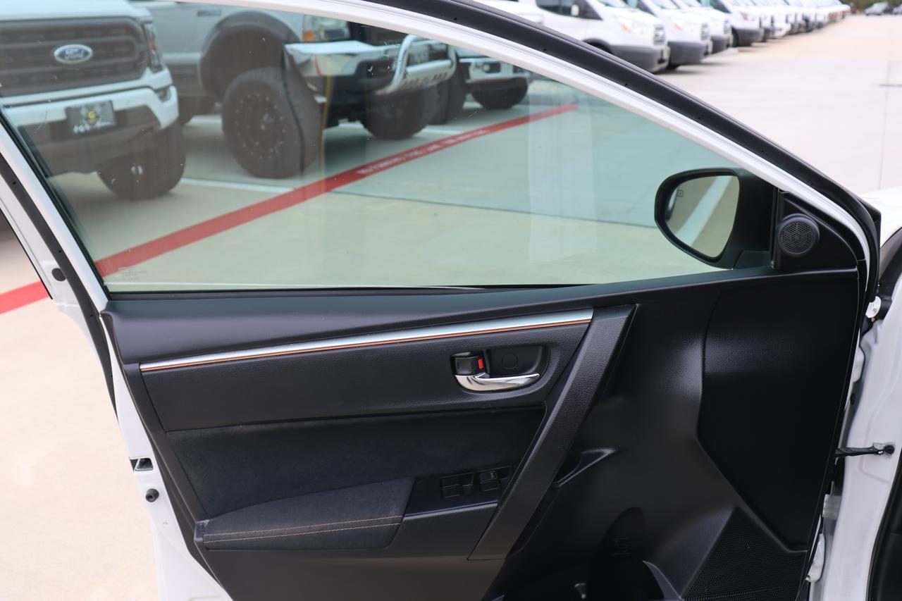 2015 TOYOTA COROLLA L Houston TX