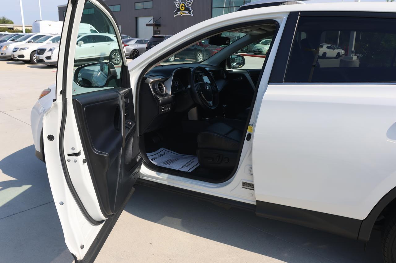 2015 TOYOTA RAV4 LIMITED Houston TX