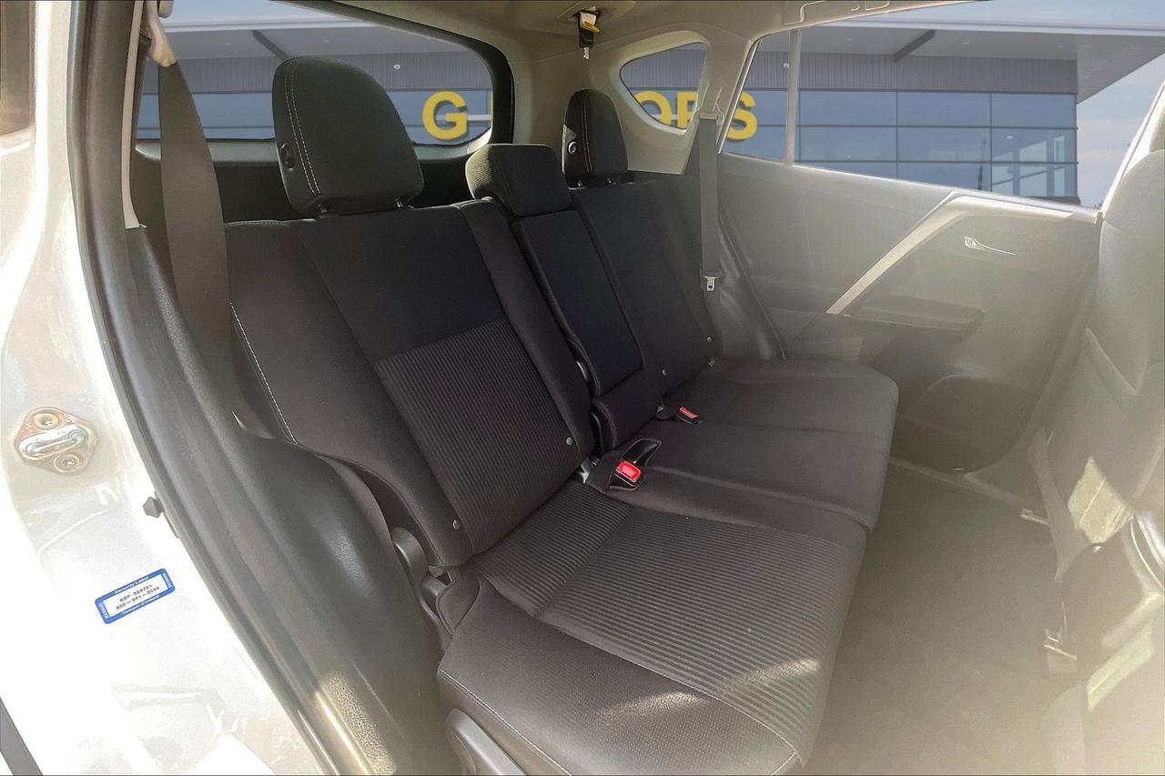 2015 TOYOTA RAV4 XLE Houston TX