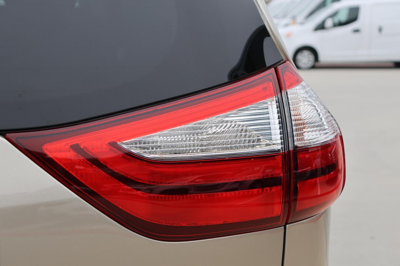 2015 TOYOTA SIENNA XLE Houston TX