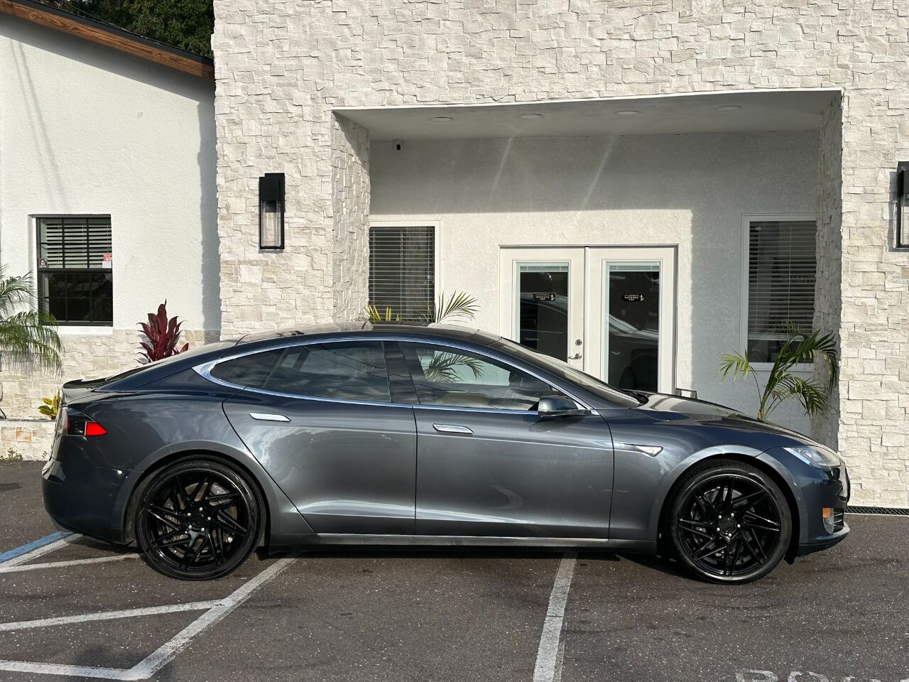 2015 Tesla Model S 4dr Sdn AWD 85D Jacksonville FL