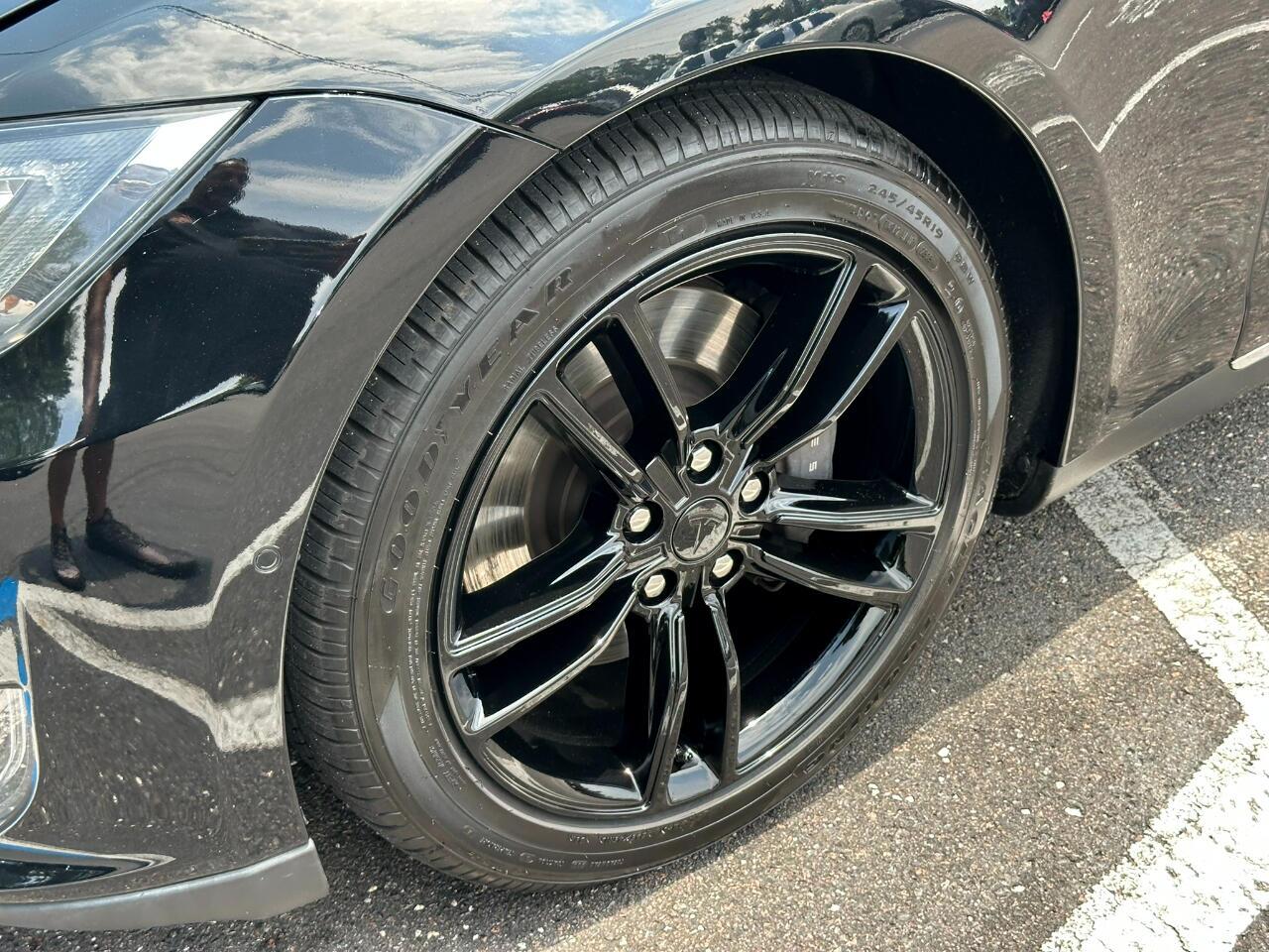 2015 Tesla Model S 4dr Sdn RWD 85 kWh Battery Jacksonville FL