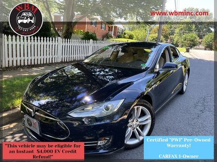 2015_Tesla_Model S_60 kWh Battery_ Arlington VA