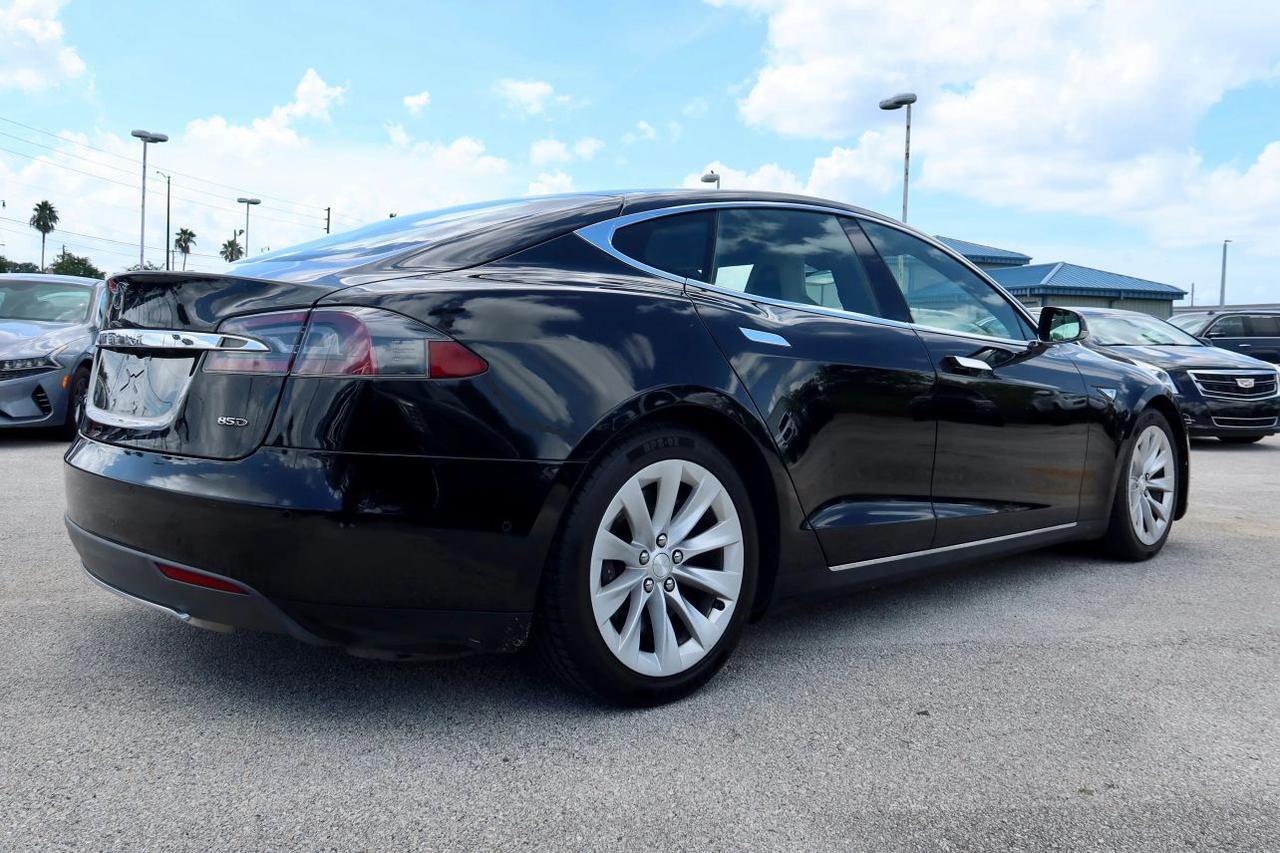 2015 Tesla Model S 70D Sedan 4D