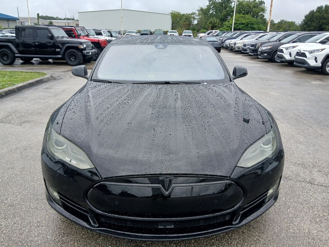 2015 Tesla Model S 85 Sedan 4D