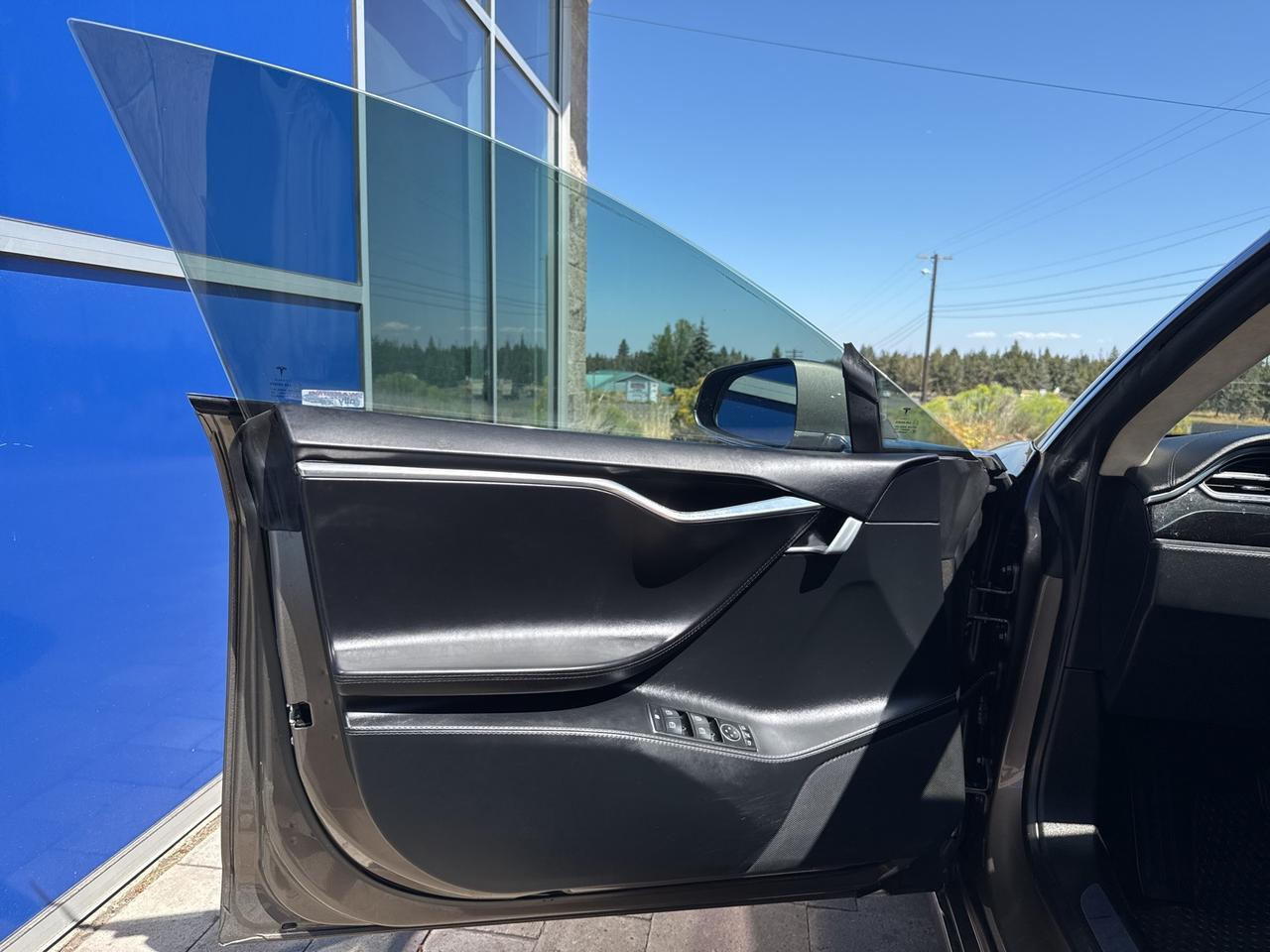 2015 Tesla Model S 85D Bend OR