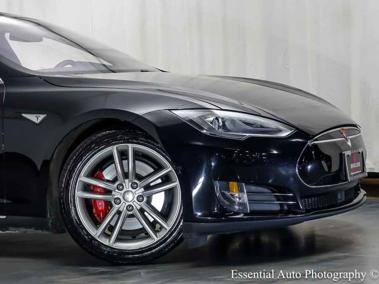 2015 Tesla Model S P90D