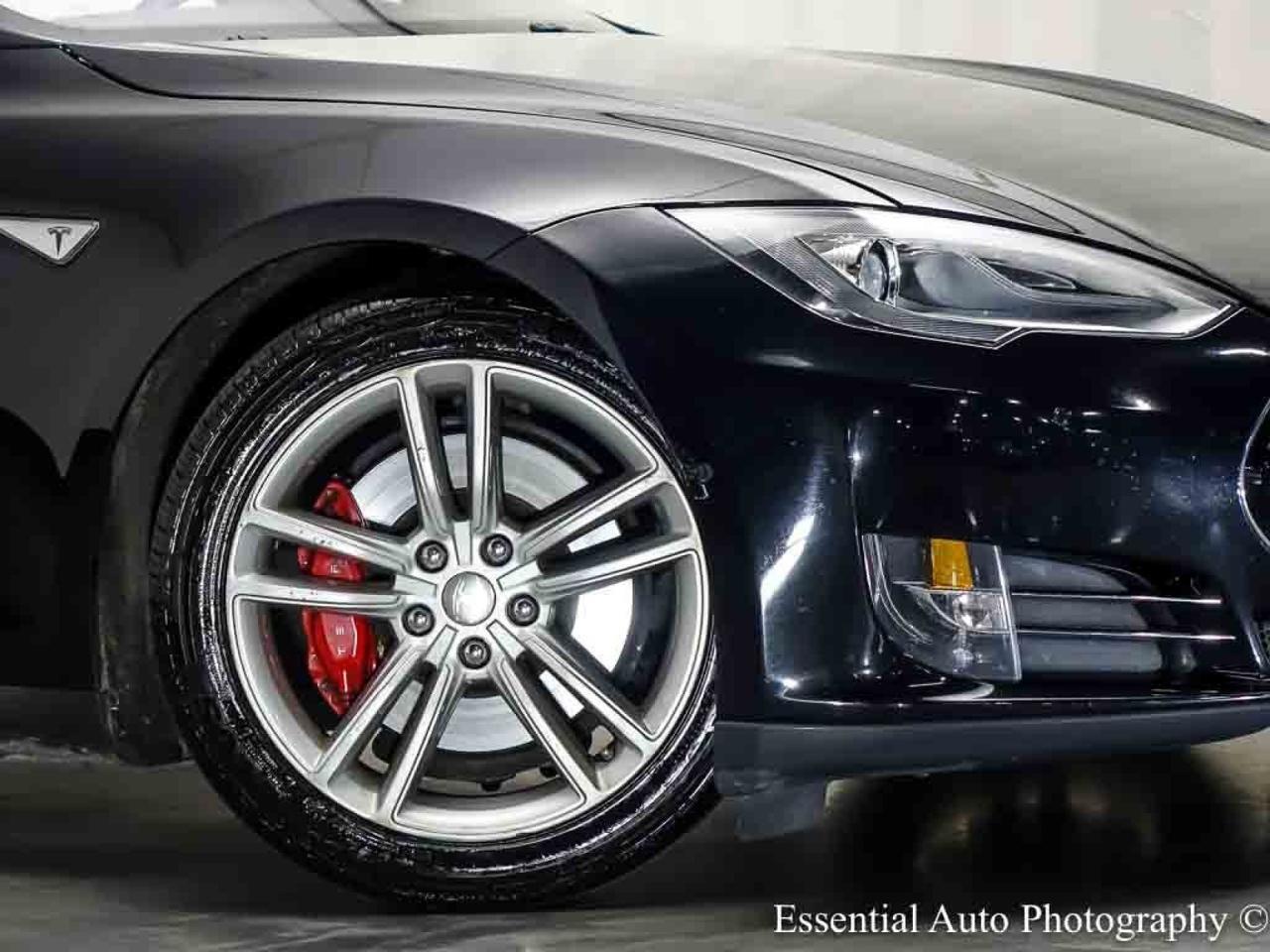 2015 Tesla Model S P90D