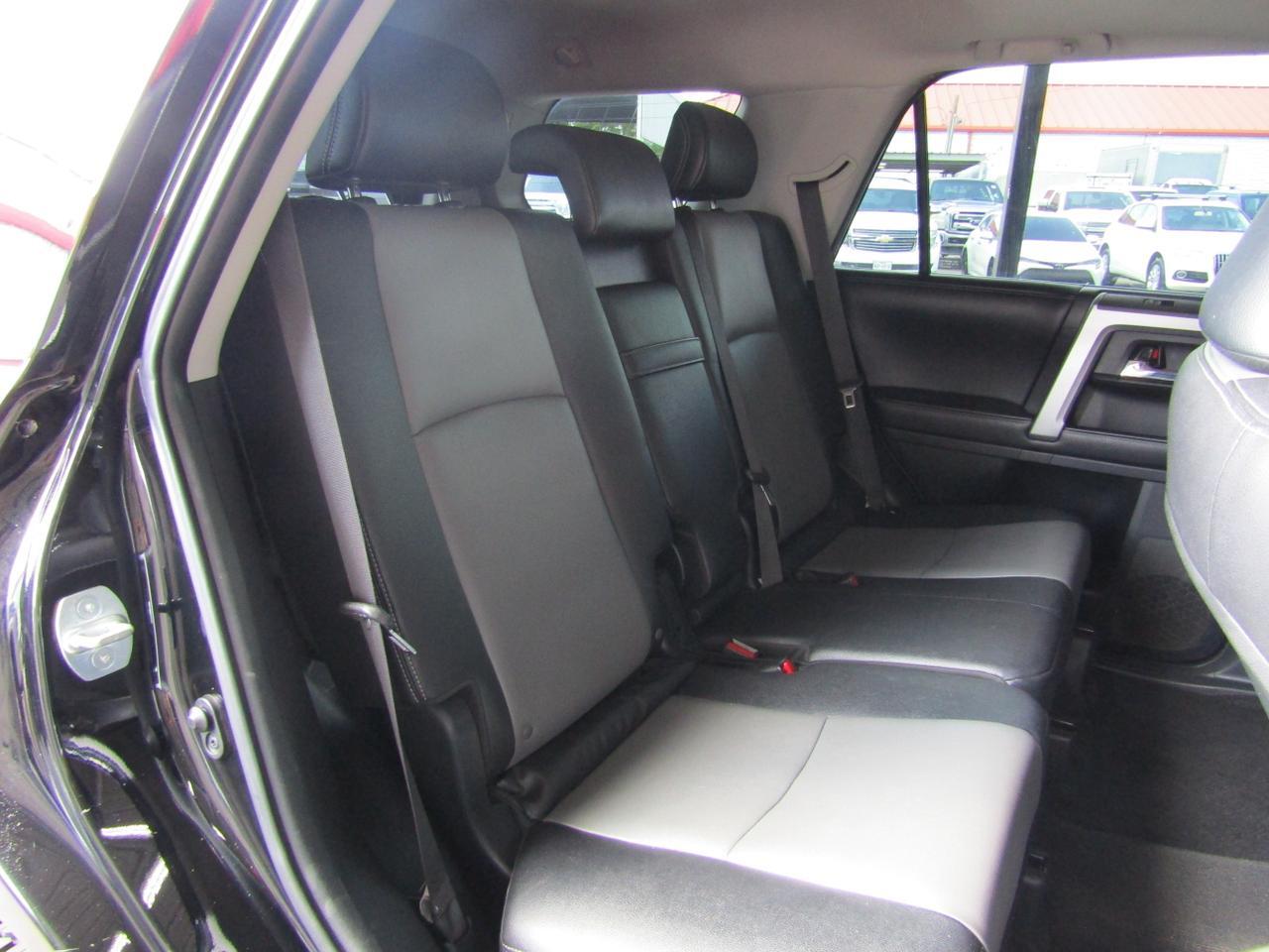 2015 Toyota 4Runner 4WD 4dr V6 SR5 Grand Prairie TX