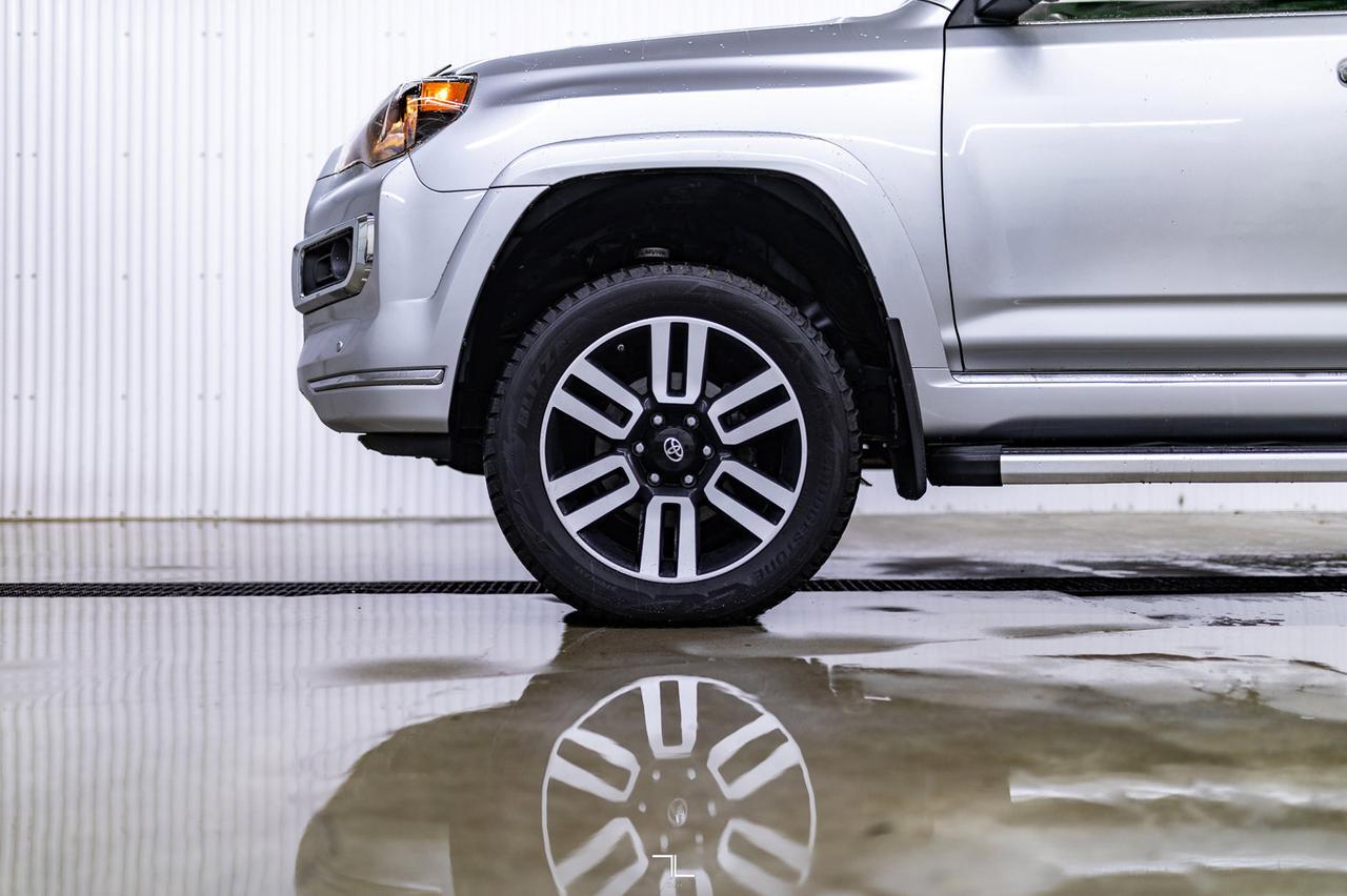 2015 Toyota 4Runner 4x4 Limited Leather Roof Nav BCam Red Deer AB