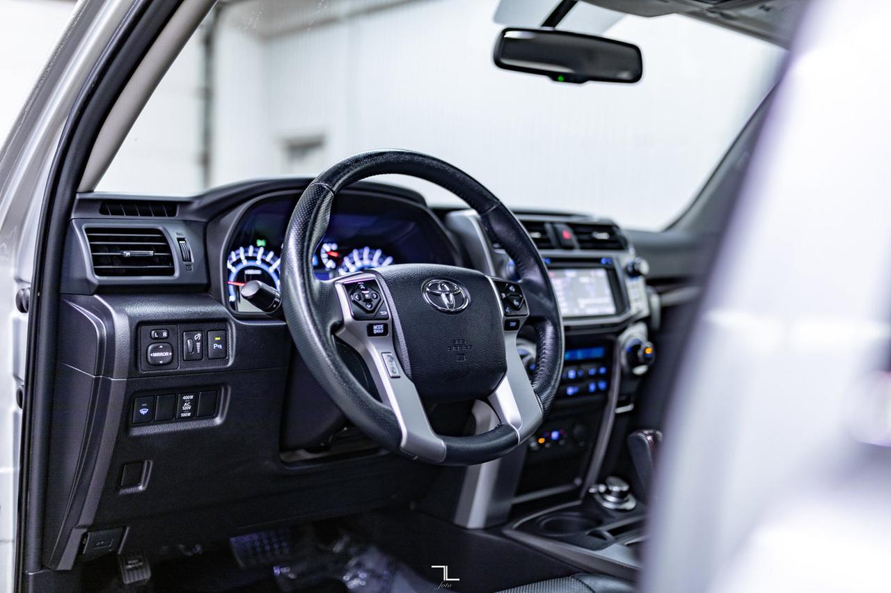 2015 Toyota 4Runner 4x4 Limited Leather Roof Nav BCam Red Deer AB