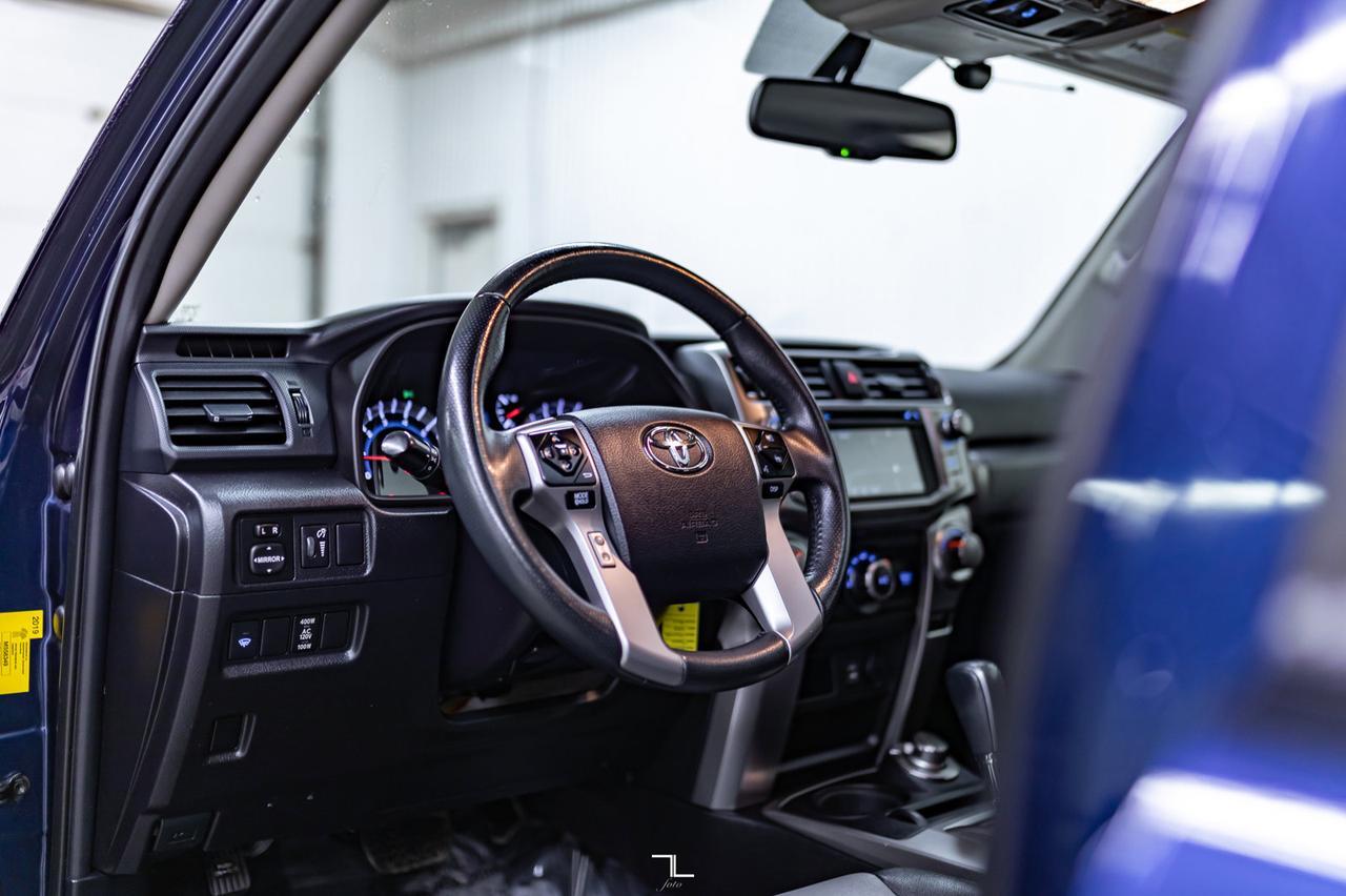 2015 Toyota 4Runner 4x4 SR5 Leather Roof Nav BCam Red Deer AB