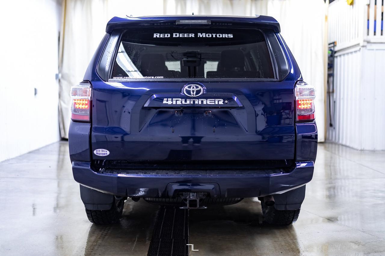 2015 Toyota 4Runner 4x4 SR5 Leather Roof Nav BCam Red Deer AB