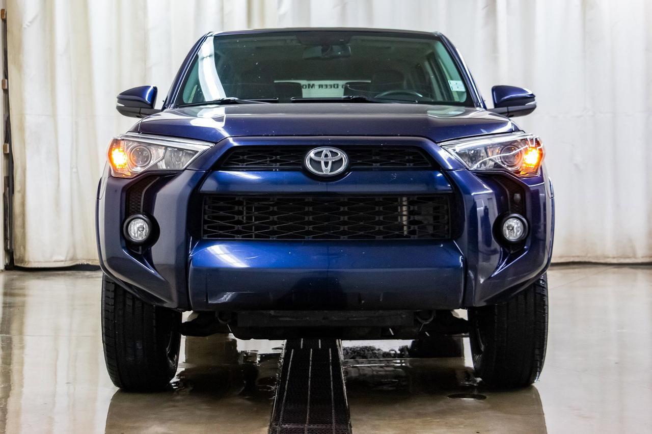 2015 Toyota 4Runner AWD SR5 Leather Roof Nav Red Deer AB