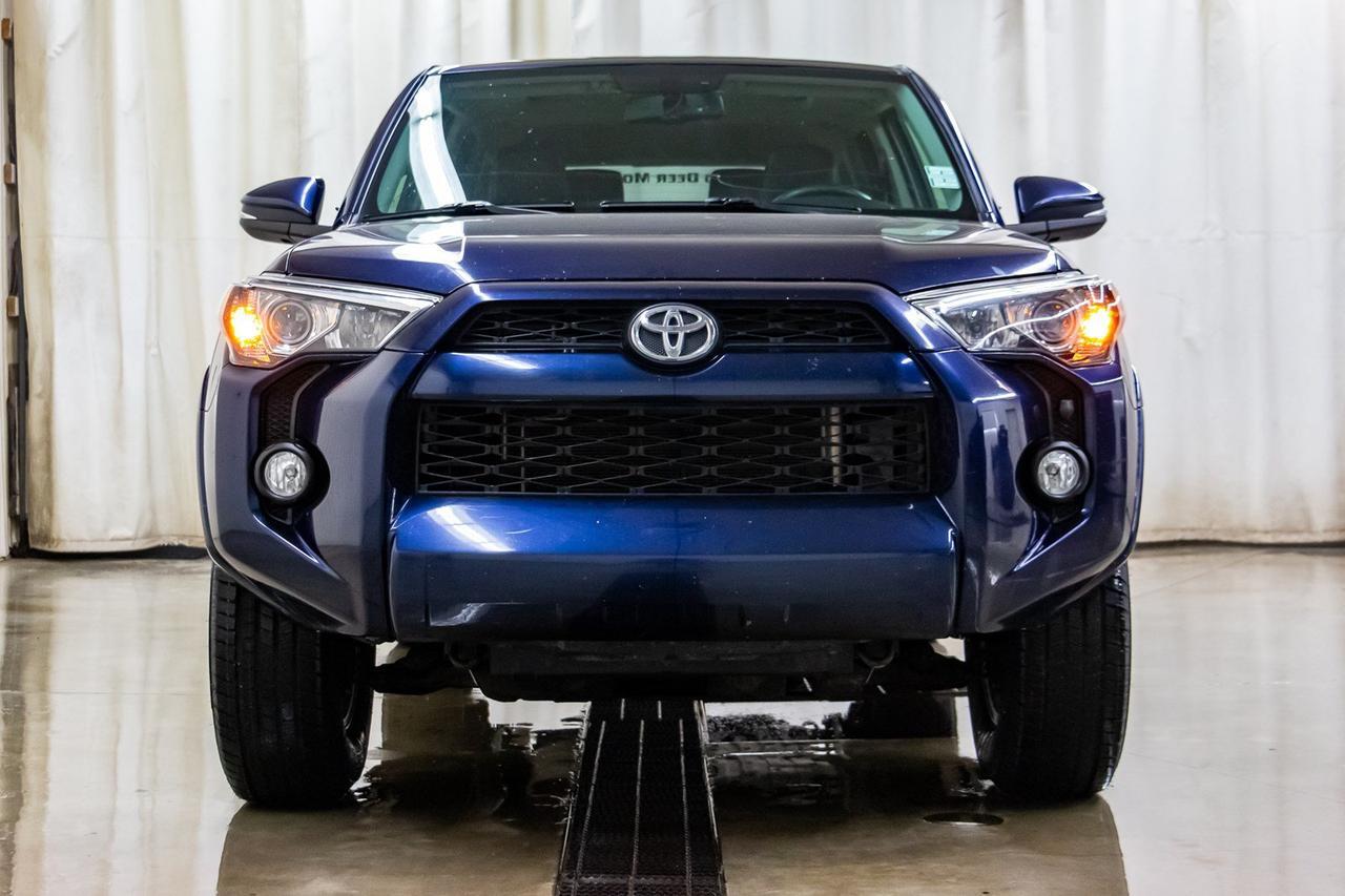 2015 Toyota 4Runner AWD SR5 Leather Roof Nav Red Deer AB