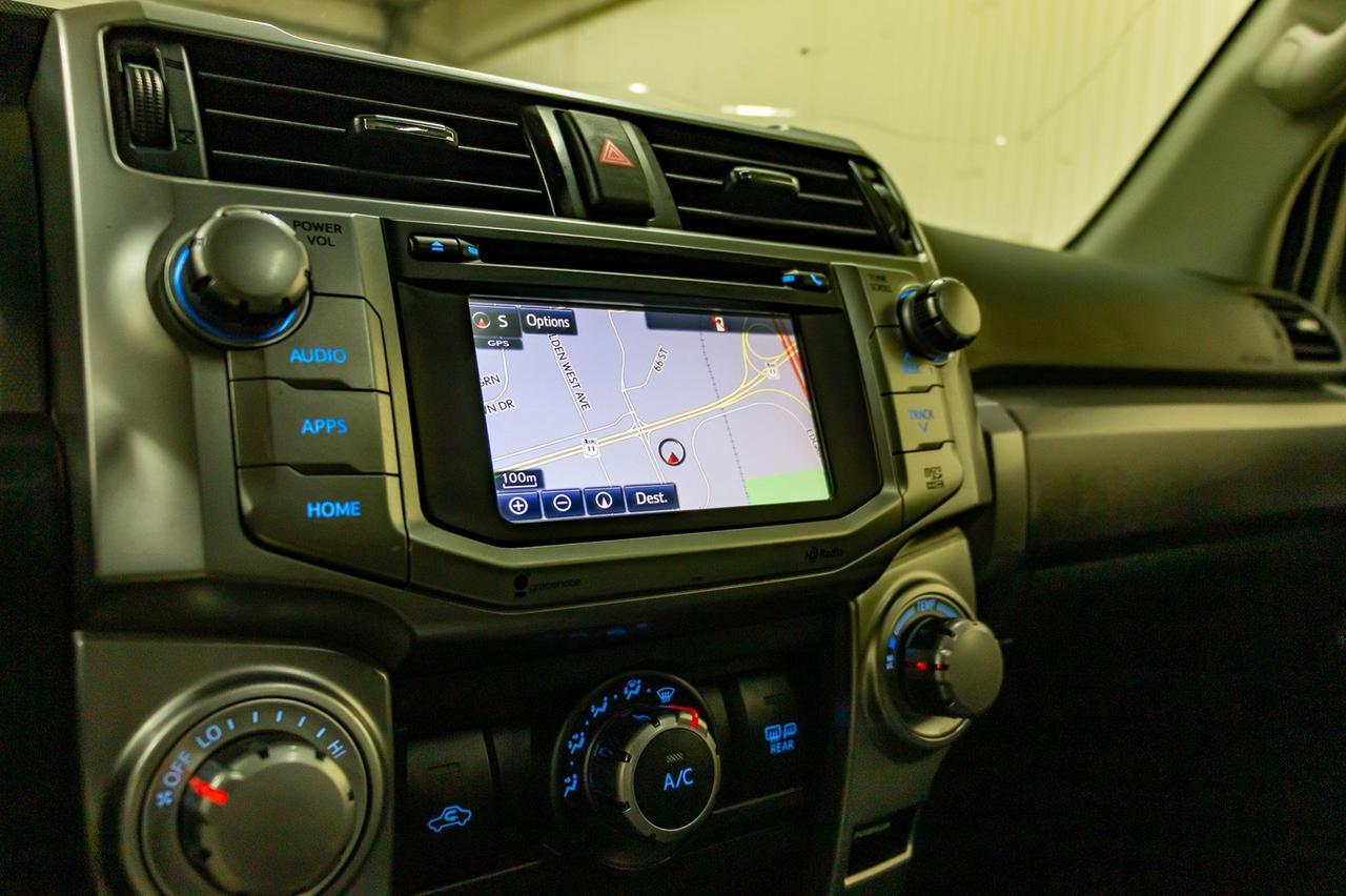 2015 Toyota 4Runner AWD SR5 Leather Roof Nav Red Deer AB