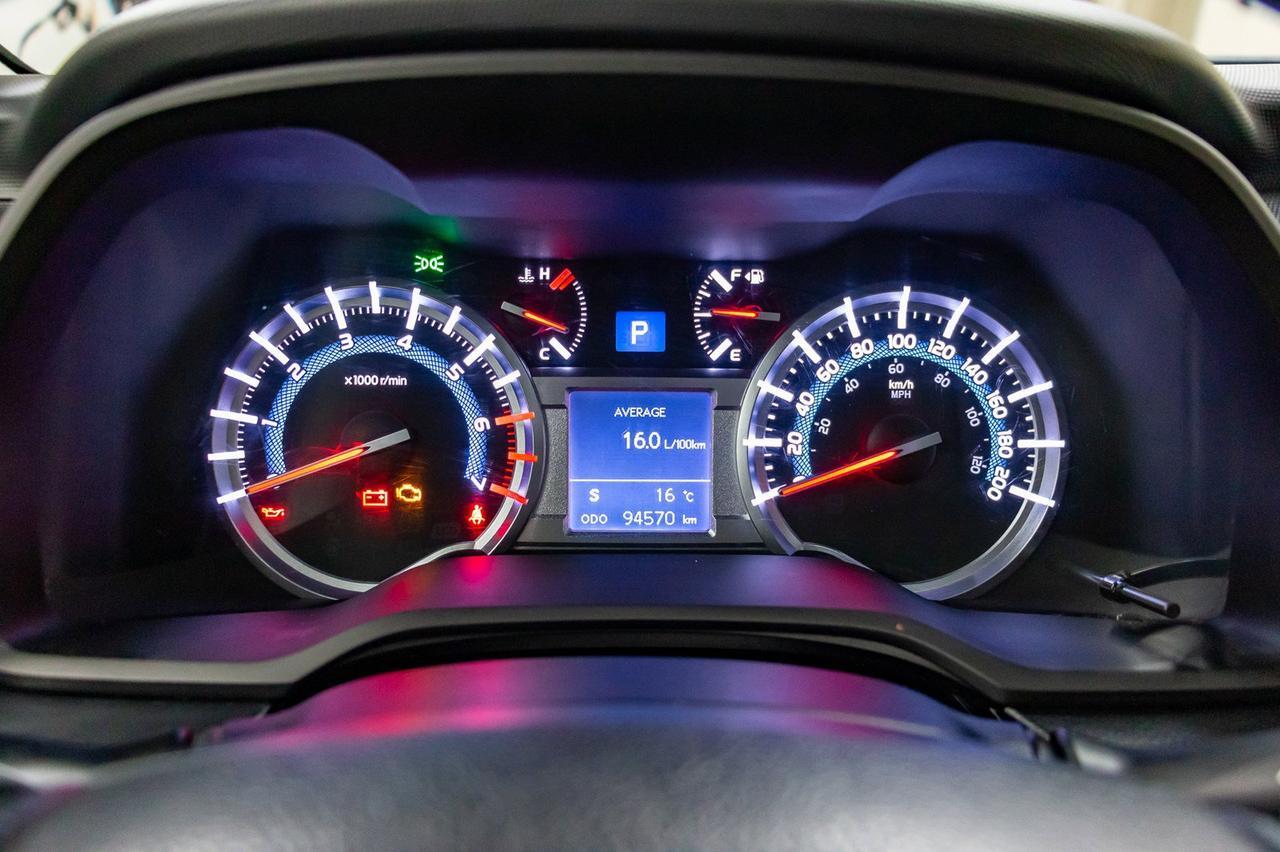 2015 Toyota 4Runner AWD SR5 Leather Roof Nav Red Deer AB