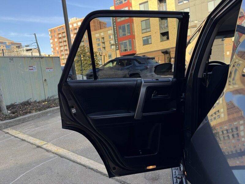 2015 Toyota 4Runner SR5 4WD Arlington VA