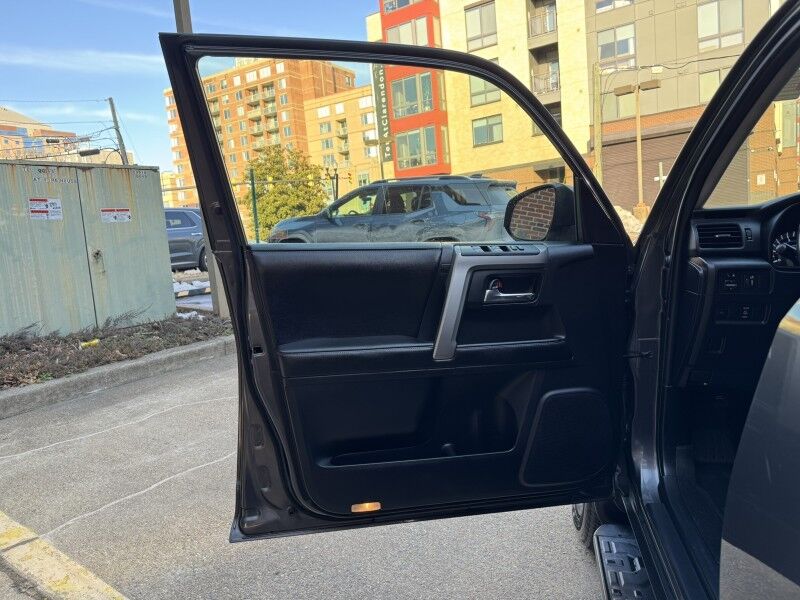 2015 Toyota 4Runner SR5 4WD Arlington VA