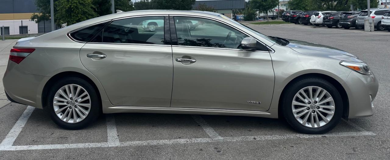 2015 Toyota Avalon Hybrid Limited Austin TX