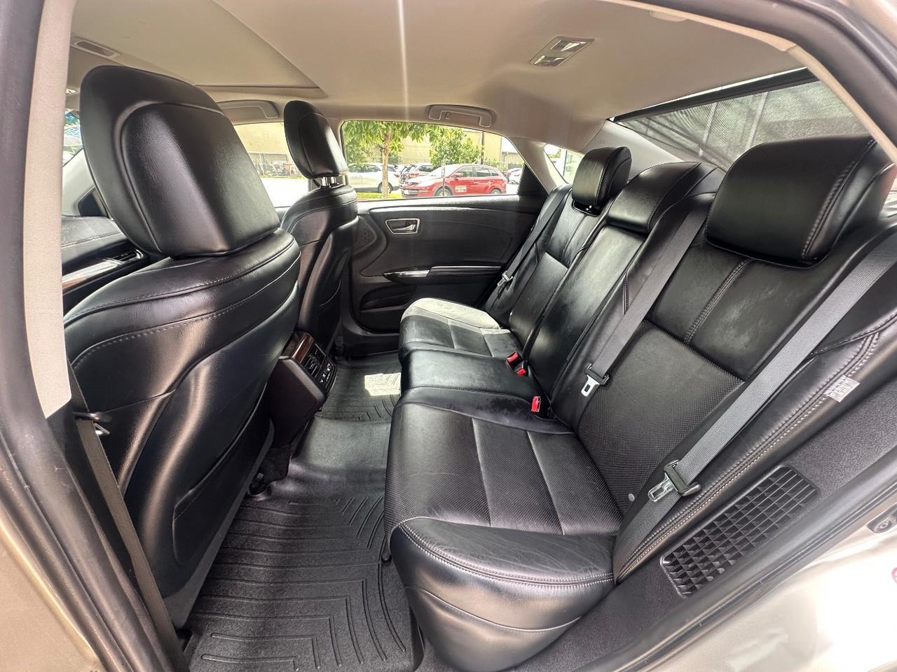 2015 Toyota Avalon Hybrid Limited Austin TX