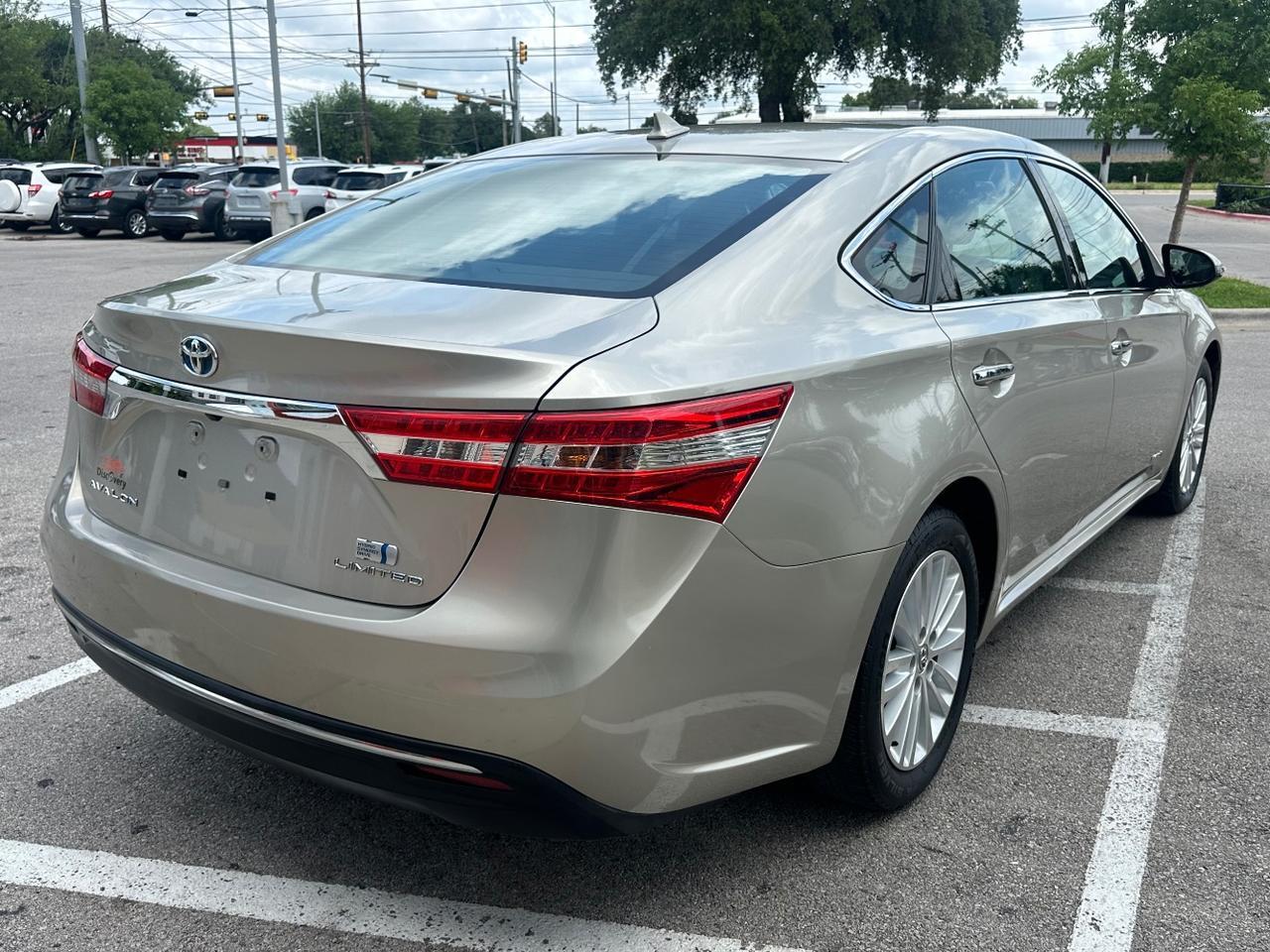 2015 Toyota Avalon Hybrid Limited Austin TX