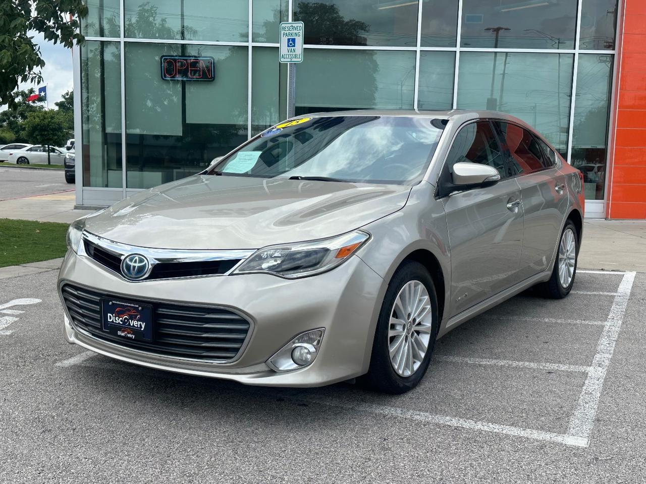 2015 Toyota Avalon Hybrid Limited Austin TX