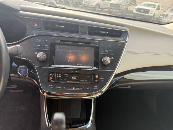 2015 Toyota Avalon Hybrid Limited Mesa AZ