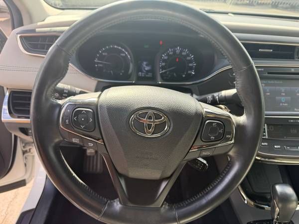 2015 Toyota Avalon Hybrid Limited Mesa AZ
