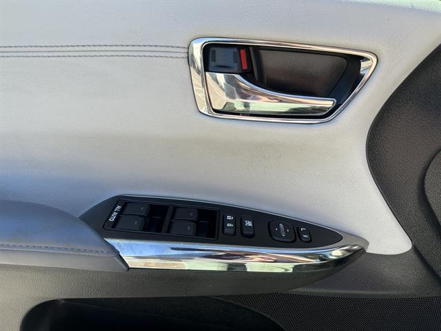 2015 Toyota Avalon Hybrid XLE Premium Tucson AZ