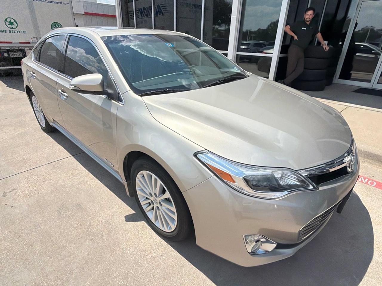 2015 Toyota Avalon Hybrid XLE Touring Hurst TX