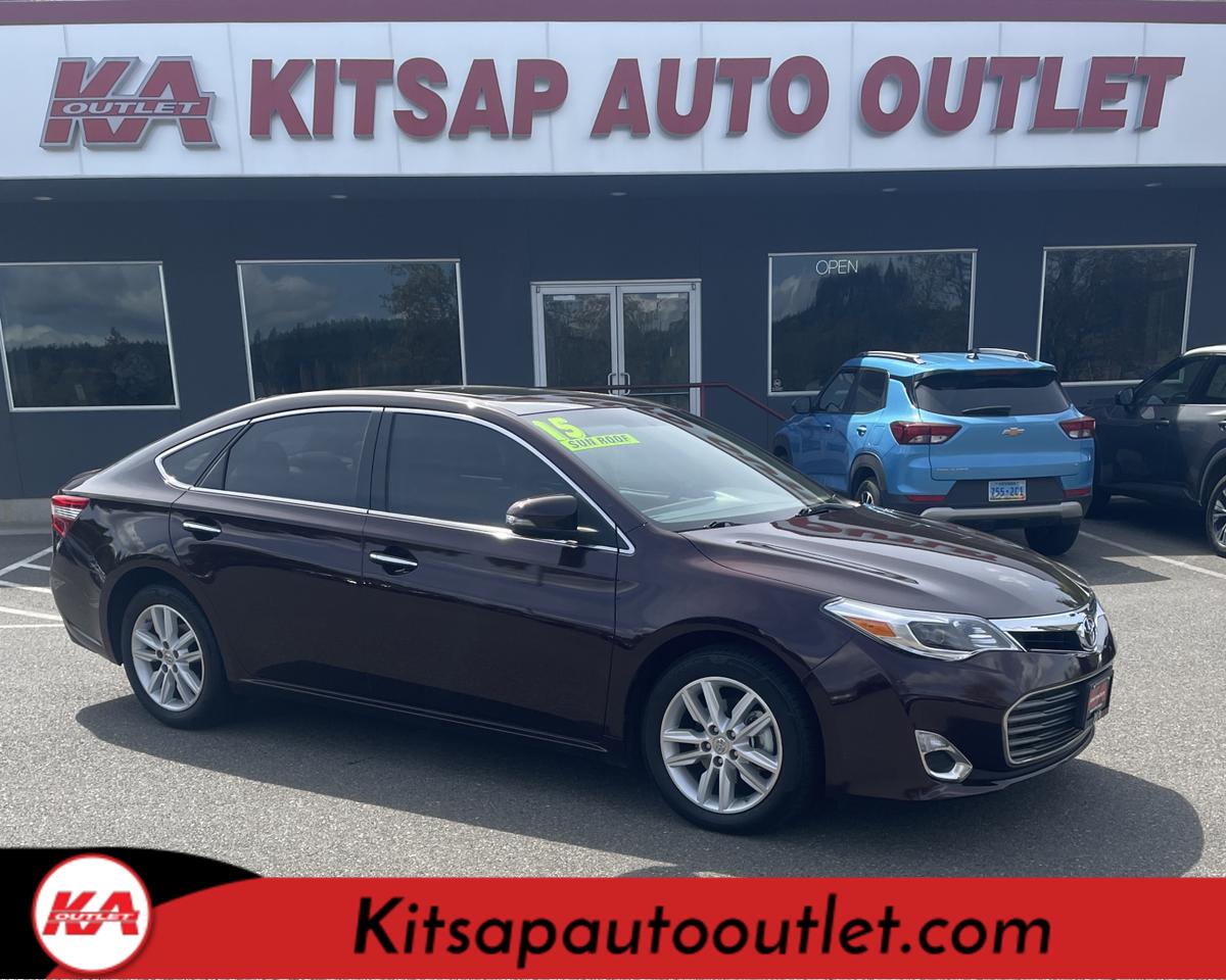 2015 Toyota Avalon XLE Premium Sedan 4D