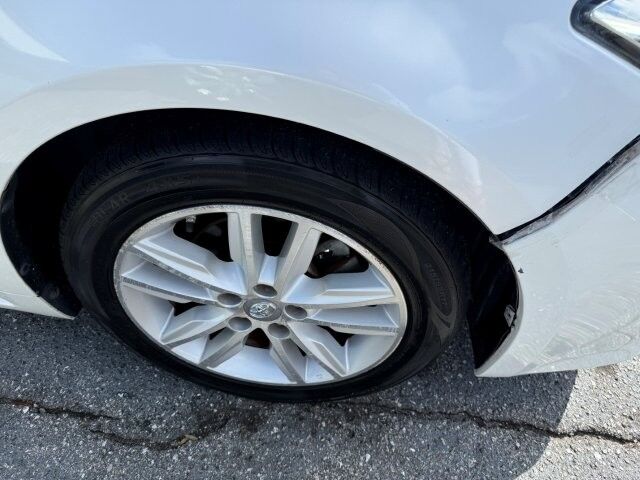 2015 Toyota Avalon XLE Punta Gorda FL