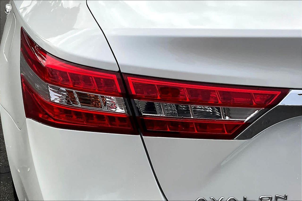 2015 Toyota Avalon XLE Roseville CA