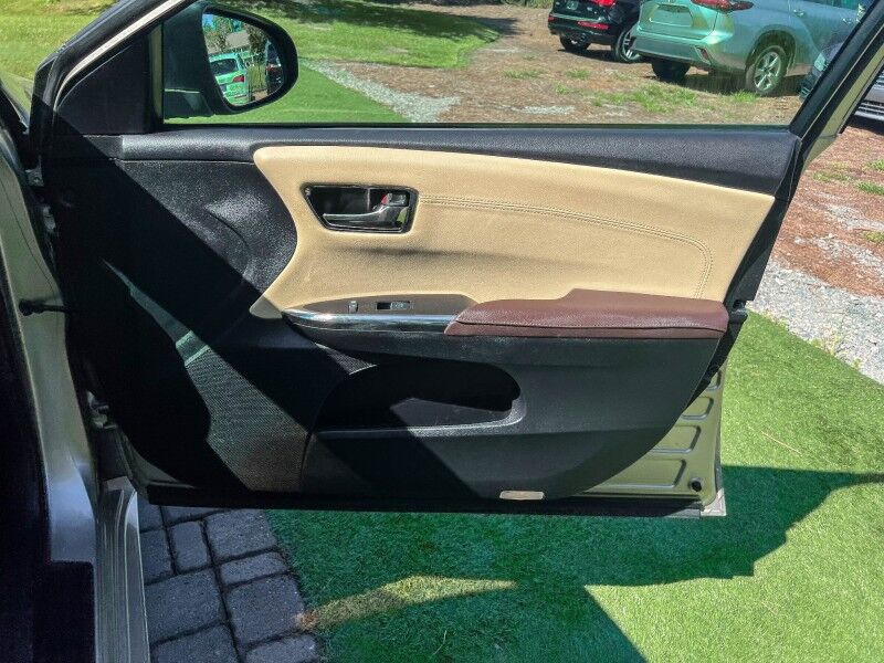 2015 Toyota Avalon XLE Wilmington NC