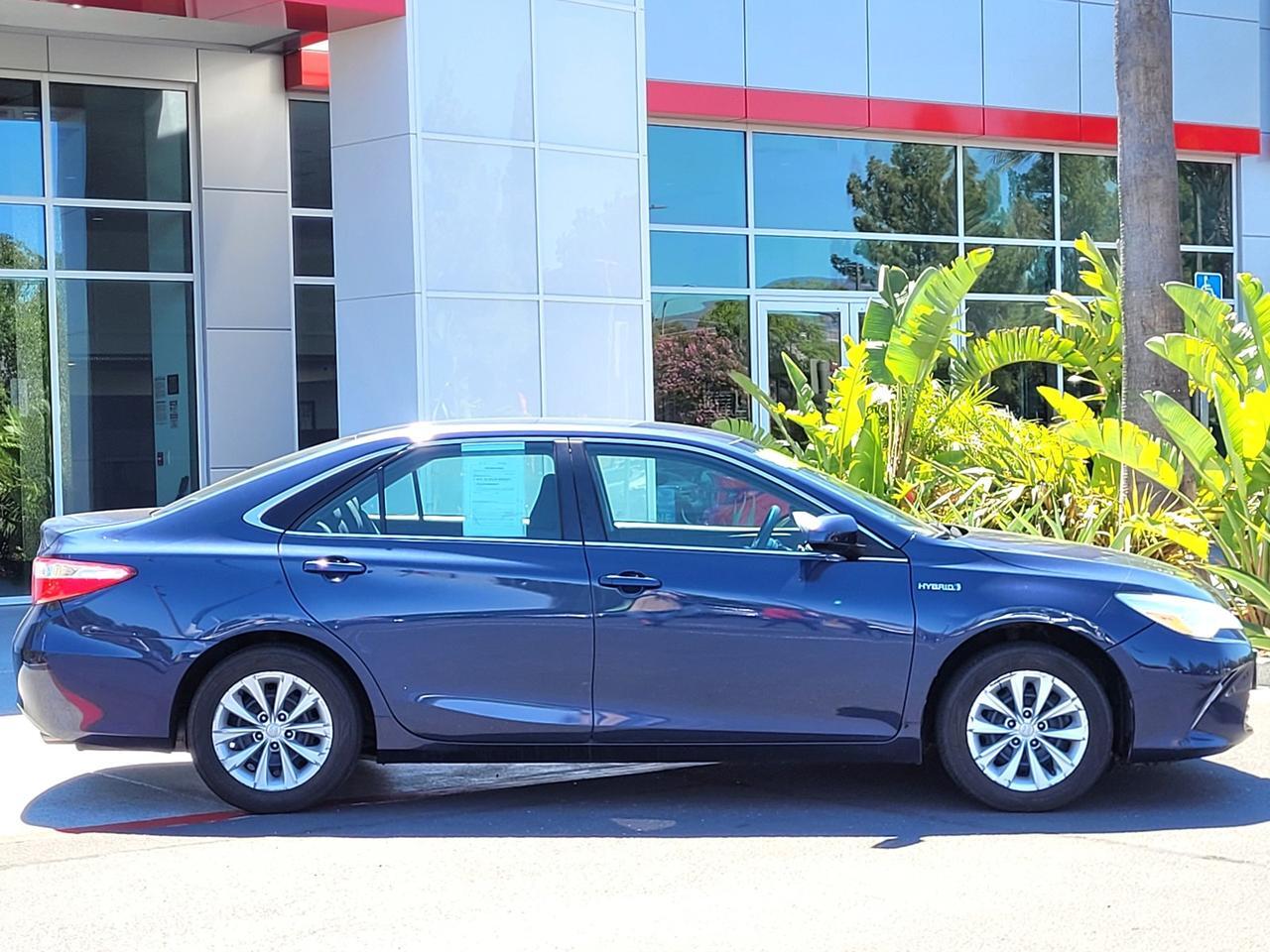 2015 Toyota CAMRY HYBRID LE Vacaville CA
