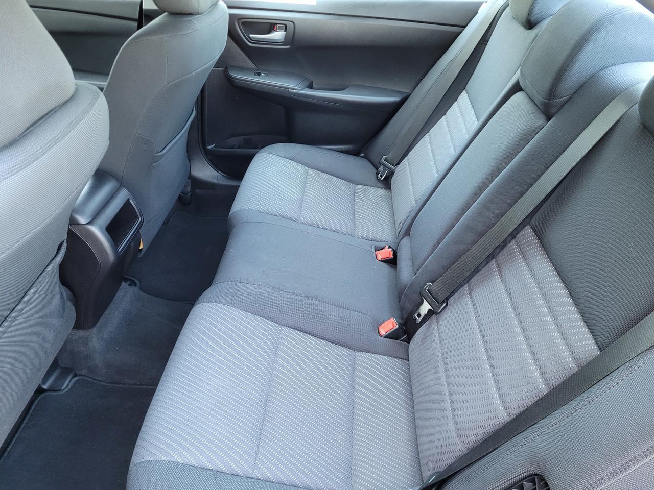 2015 Toyota CAMRY HYBRID LE Vacaville CA