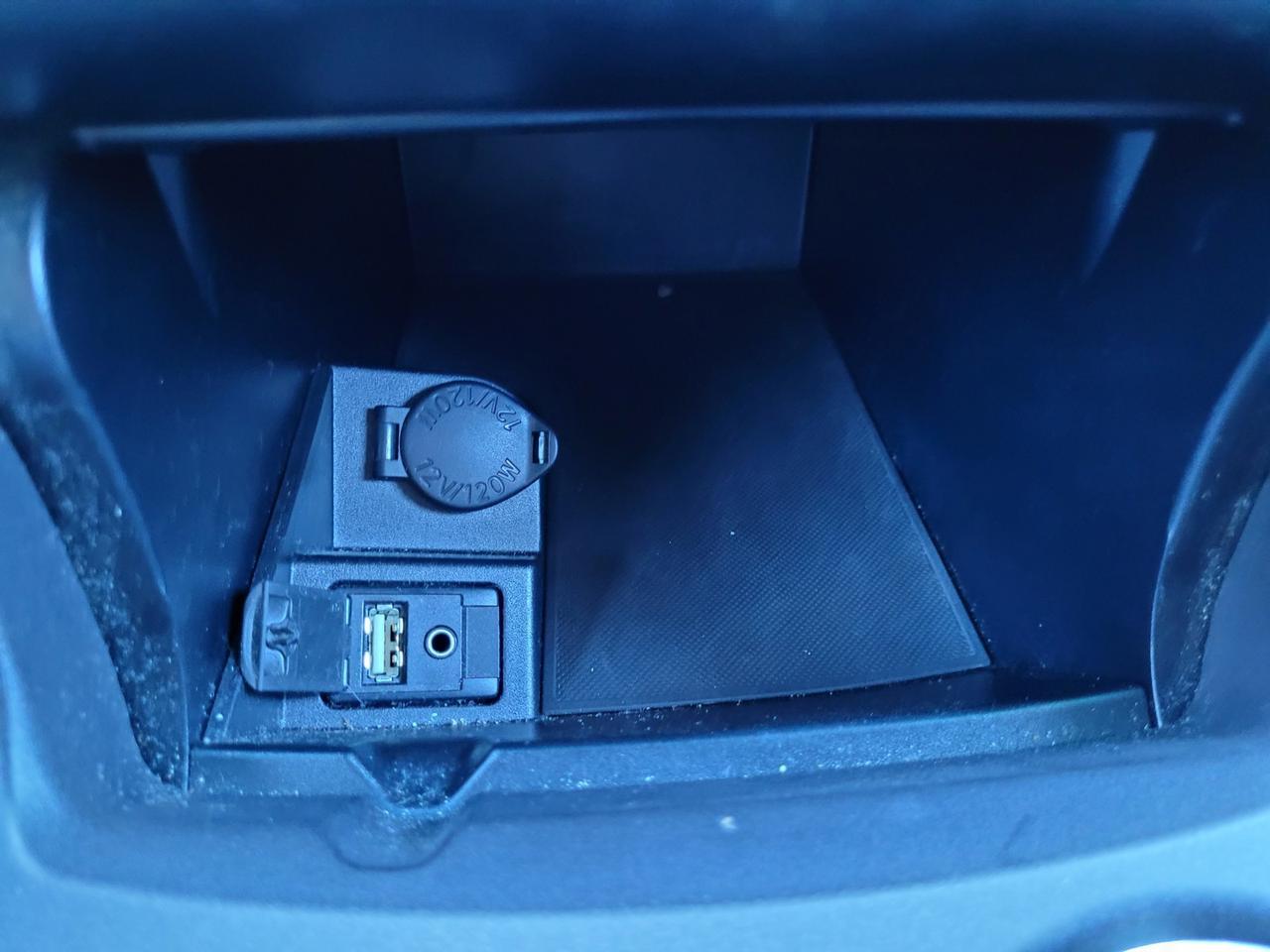 2015 Toyota CAMRY HYBRID LE Vacaville CA